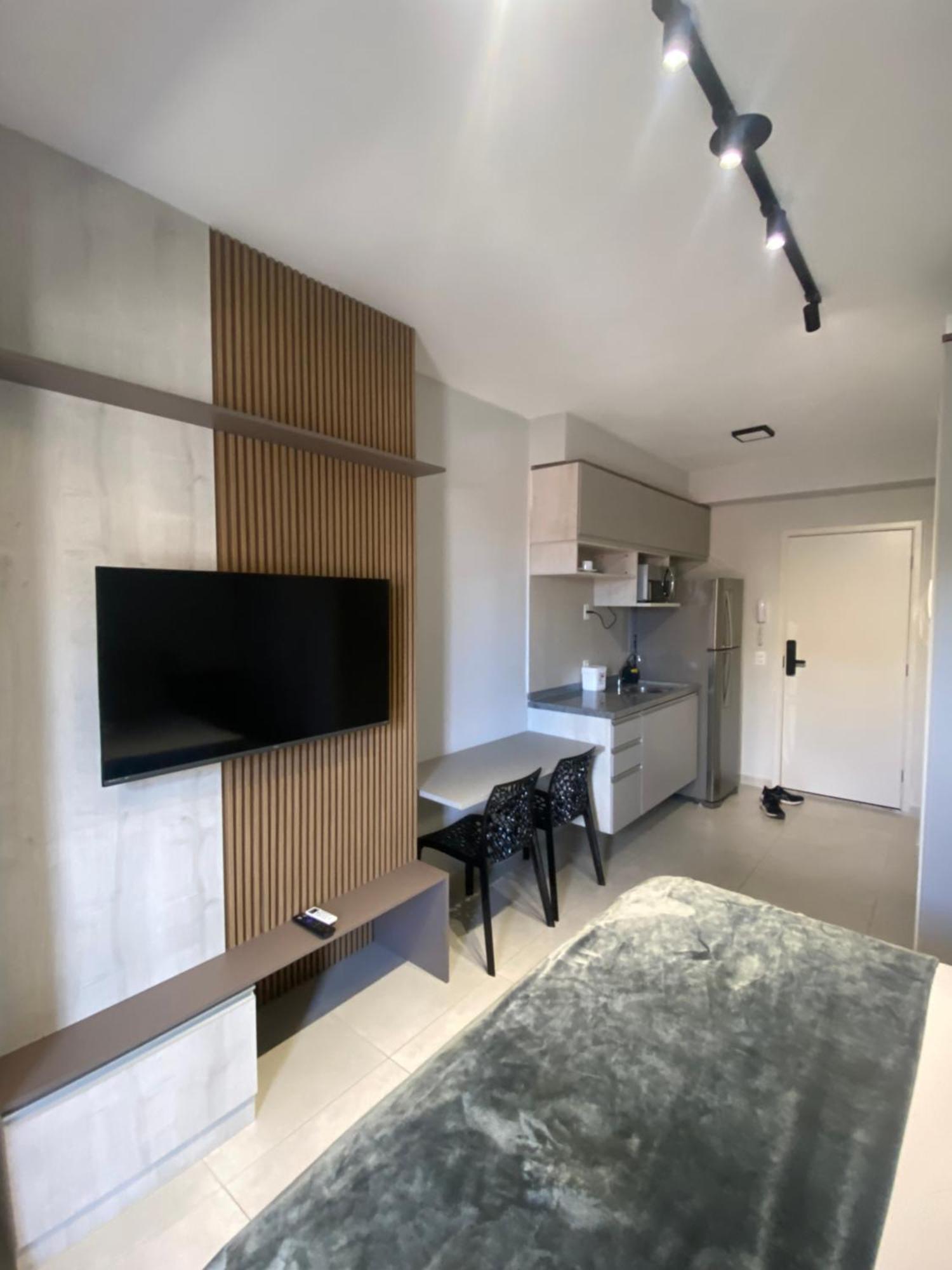 Apartment Gold One - Frente Metro Luz Com Estacionamento *